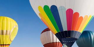 厦门留光文化传媒有限公司：《成为大师》终极物料 生活虽有困局梦想填满色彩(留光文化传媒)